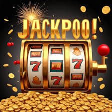 Studio meja blackjack Evolution Gaming dengan dealer profesional dan tampilan multi-kamera di platform qqgaming